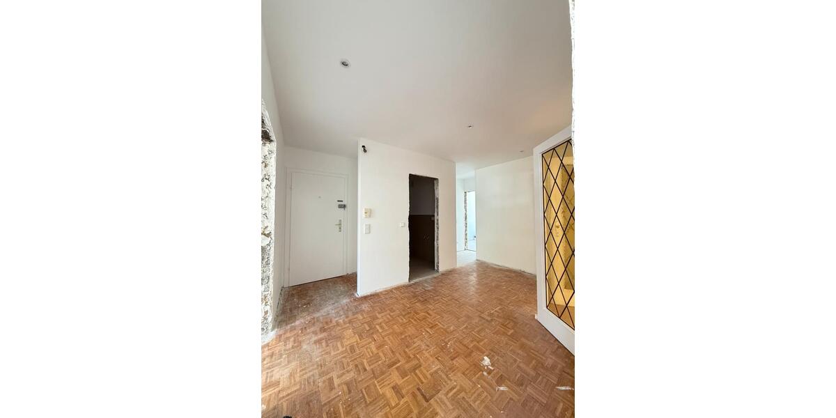 Etagenwohnung Wuppertal Lichtenplatz - 3 Zimmer, 100 m&sup2;, 1.490&euro; | Angebot:26372701
