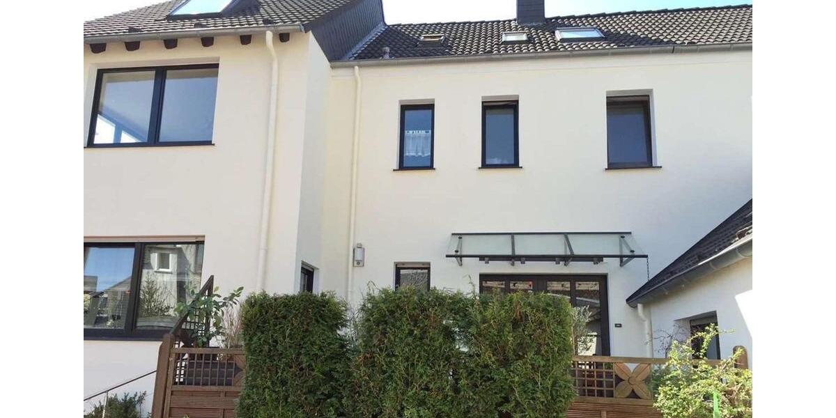 Mehrfamilienhaus (gepflegt, vermietet) 4 zimmer