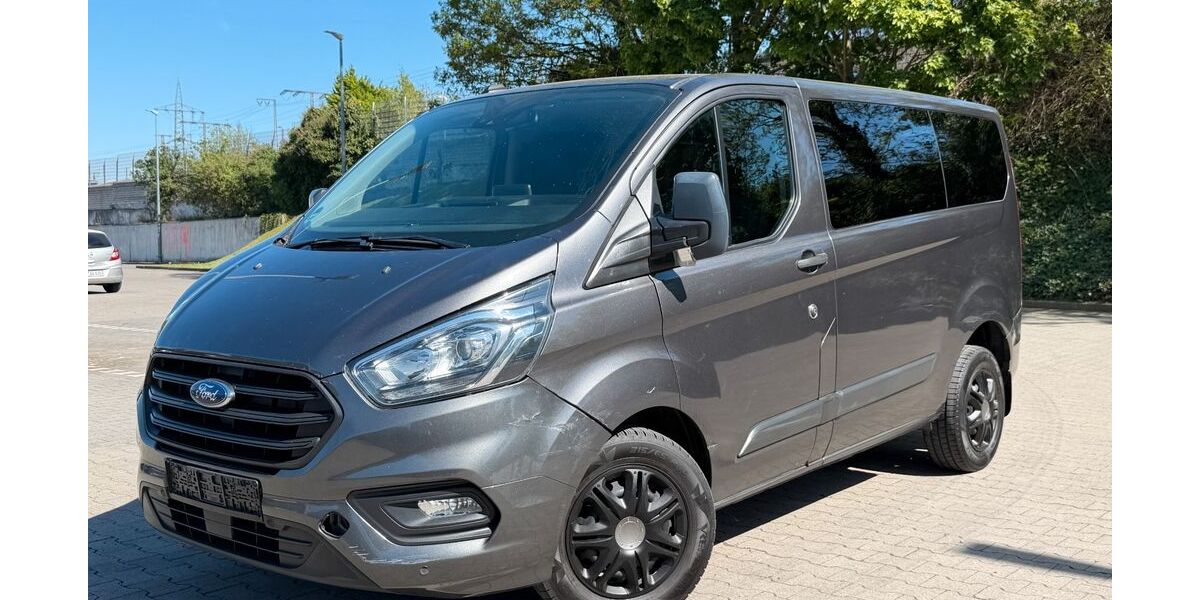 Ford Transit Custom 325.059 km 12.790 &euro; Essen 45139