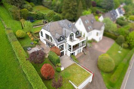 Elegantes Wohnhaus mit Fernsicht und luxuriösem Ambiente 8 zimmer