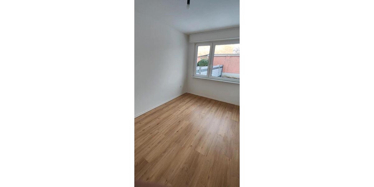 Top Erdgeschoss Wohnung mit Bodenheizung 3 zimmer