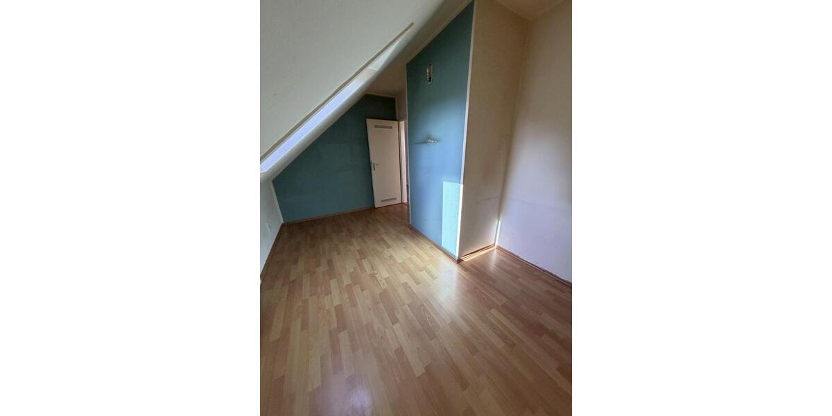 Etagenwohnung Wuppertal Gemarkung Langerfeld - 4 Zimmer, 99 m&sup2;, 220.000&euro; | Angebot:27467550