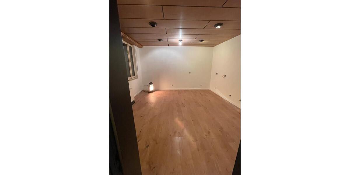 Etagenwohnung Gladbeck - 1 Zimmer, 3 m&sup2;, 380&euro; | Angebot:25831701