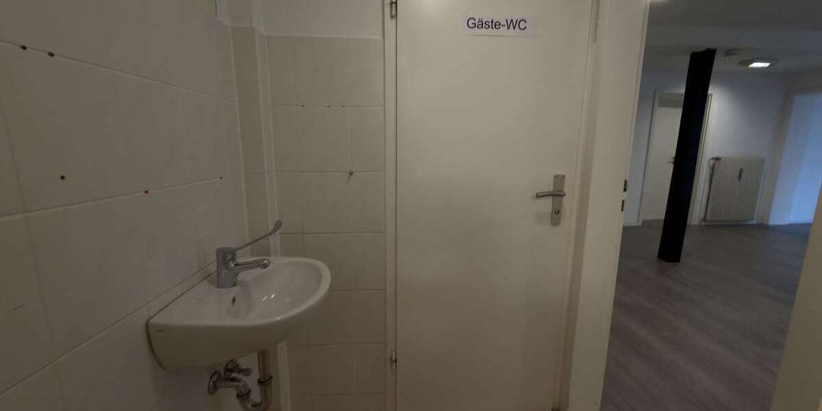 Großes Büro- und Praxisfläche in Hattingens Altstadt mit IT-Raum, LAN, Seminarraum und Gartennutzung 10 zimmer