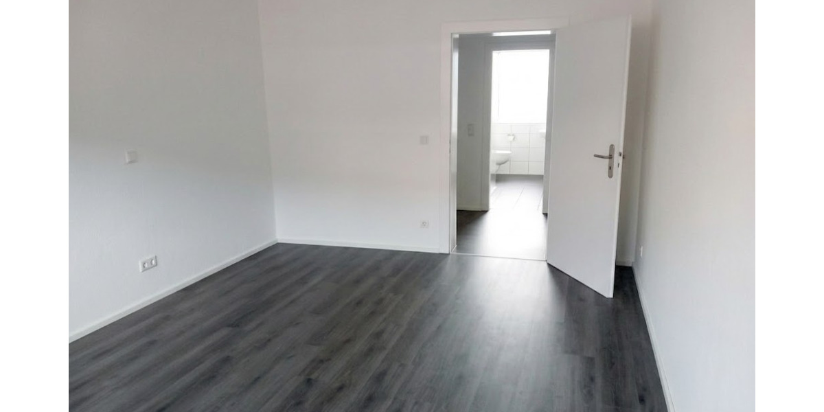 Etagenwohnung Oberhausen Osterfeld-West - 2 Zimmer, 70 m&sup2;, 520&euro; | Angebot:26261524