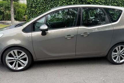 Opel Meriva 82.600 km 6.500 &euro; Gelsenkirchen 45883