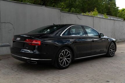 Audi A8 357.000 km 15.990 € Hünxe 46569