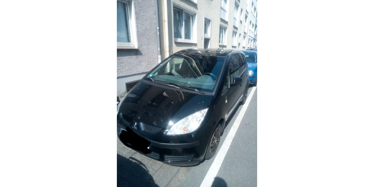 Mitsubishi Colt 177.500 km 1.500 &euro; Wuppertal 42289