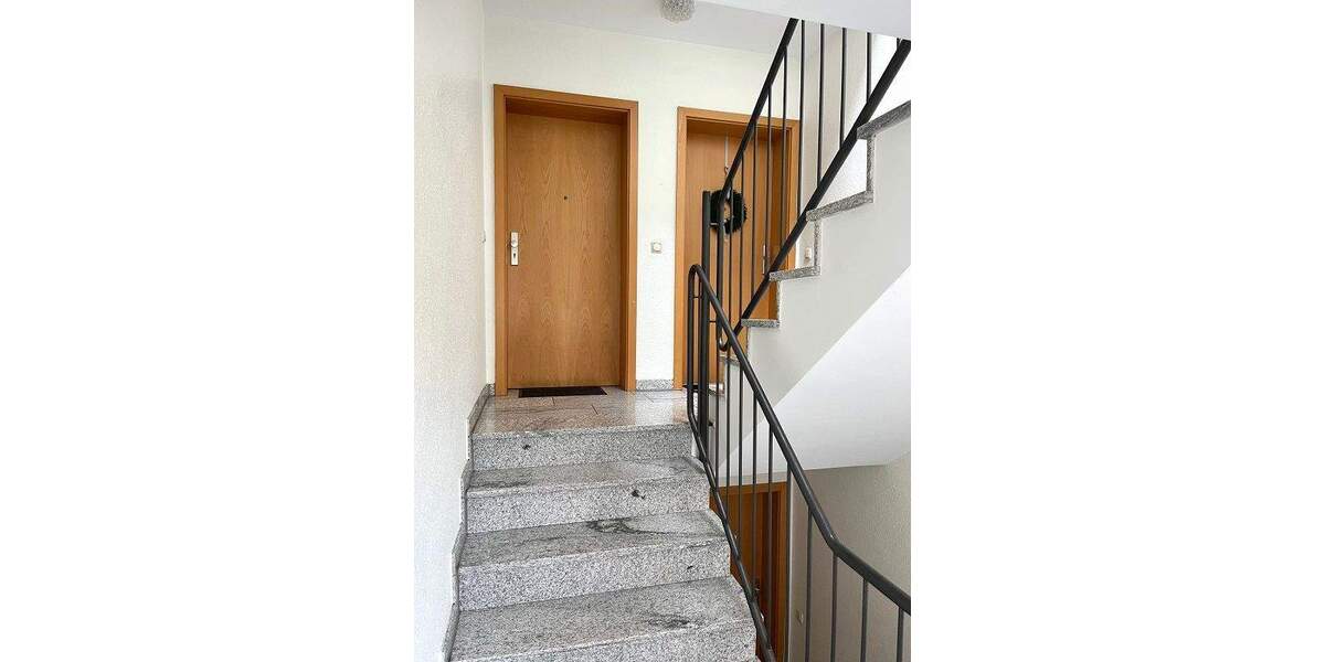 + + + MODERNE, GEPFLEGTE 2-ZI WOHNUNG MIT BALKON UND TIEFGARAGE IN FRIEMERSHEIM+ + + 2 zimmer