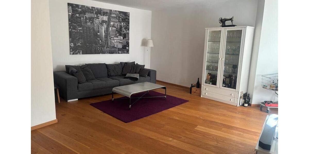 Dachgeschoßwohnung Duisburg - 3.5 Zimmer, 115 m&sup2;, 279.000&euro; | Angebot:27446900