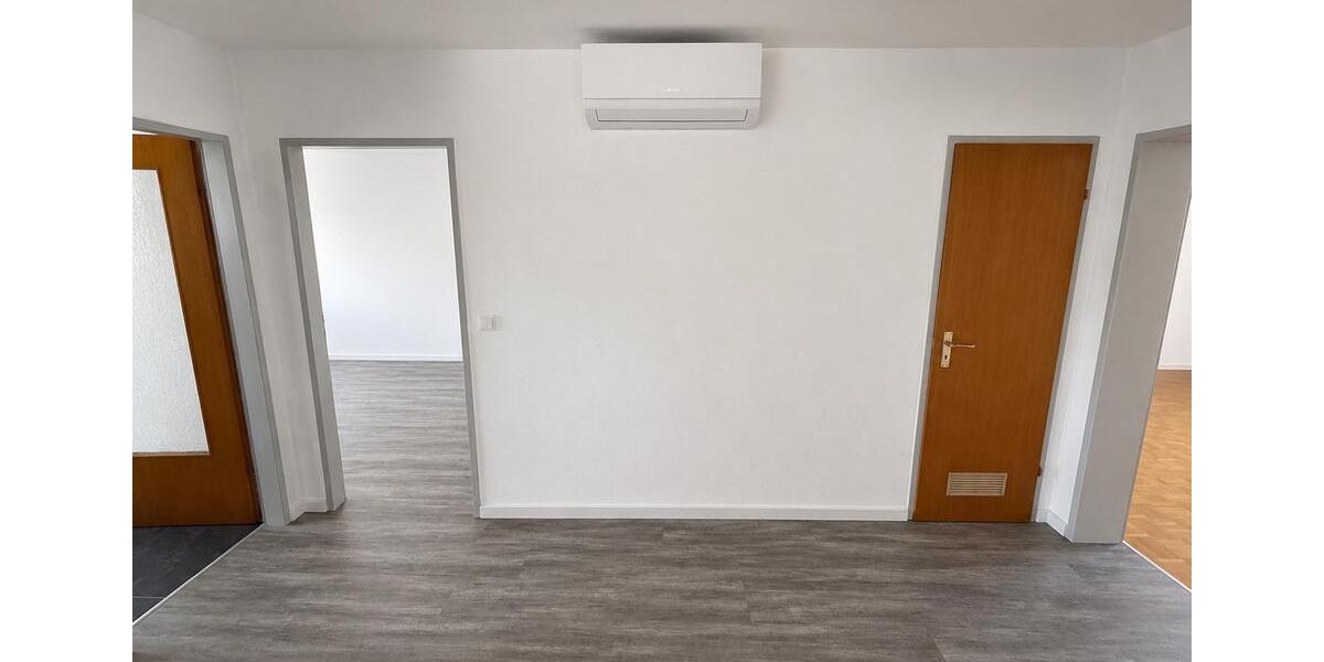 Etagenwohnung Hattingen Niederbonsfeld - 5 Zimmer, 133 m&sup2;, 410.000&euro; | Angebot:26819339