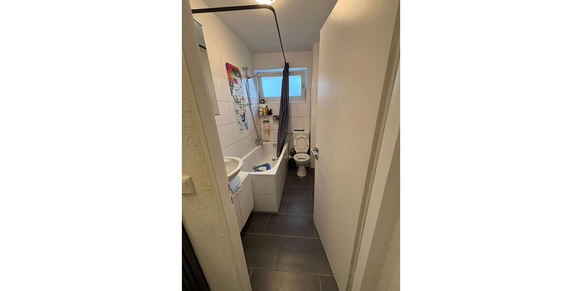 Etagenwohnung Essen Stadtbezirk V - 3 Zimmer, 50 m&sup2;, 510&euro; | Angebot:25751916