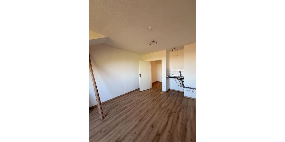 Etagenwohnung Essen Stadtbezirk IV - 1 Zimmer, 28 m&sup2;, 350&euro; | Angebot:26414697