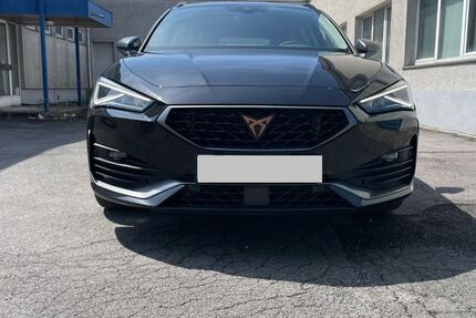 Cupra Leon 28.200 km 22.950 &euro; Mülheim 45472