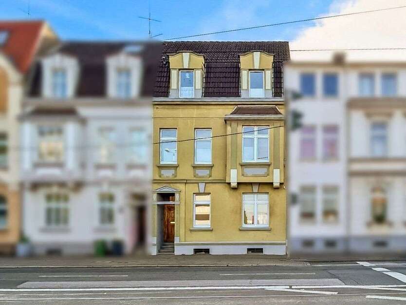 Haus zum Kaufen in Mülheim an der Ruhr 299.000 € 175 m² 8 zimmer