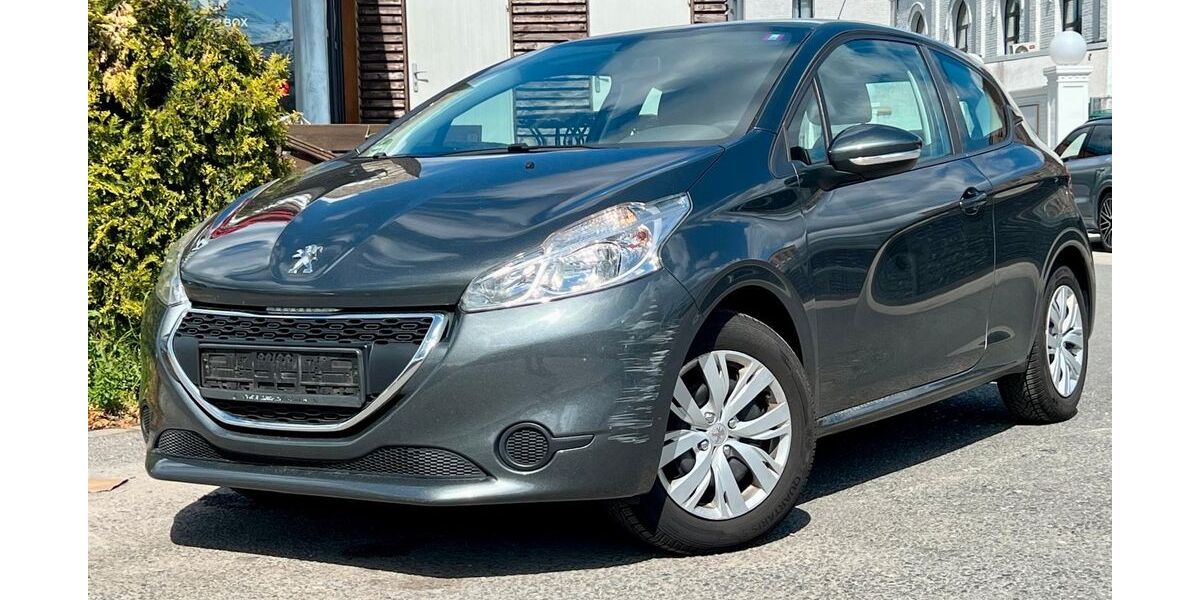 Peugeot 208 191.601 km 2.500 &euro; Gelsenkirchen 45884