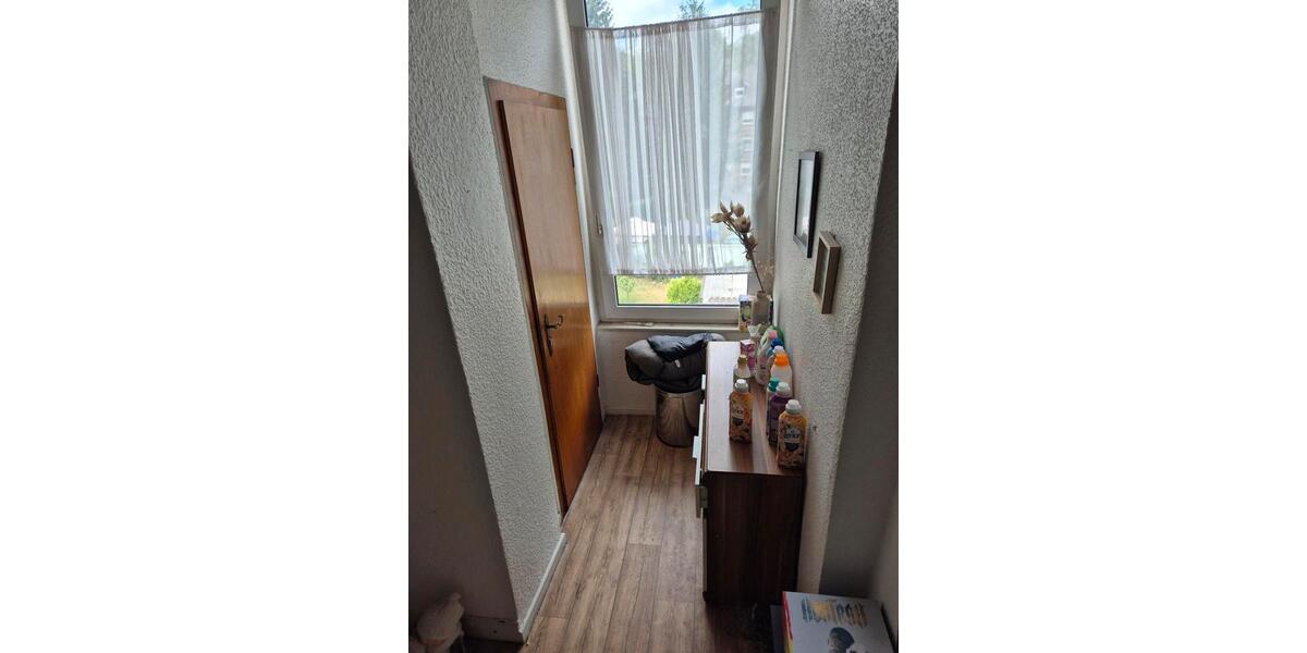 Etagenwohnung Oberhausen Alt-Oberhausen - 2 Zimmer, 82 m&sup2;, 139.000&euro; | Angebot:27197322