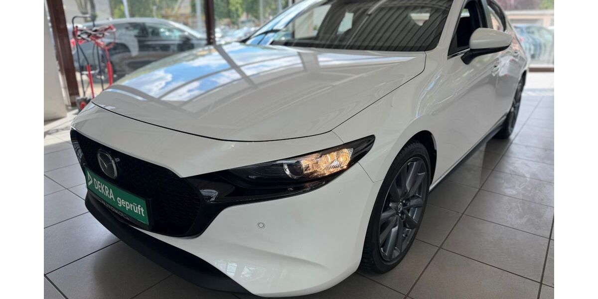 Mazda 3 45.873 km 17.890 &euro; Bottrop 46236