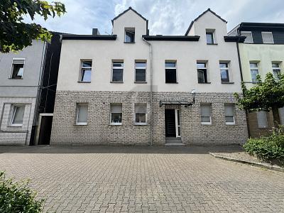 INVESTMENTCHANCE MIT FAKTOR 15,5 IN BAHNHOFSNÄHE - Mehrfamilienhaus, Wohnhaus Gelsenkirchen Ückendorf | Angebot:27458670