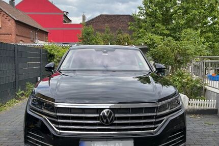 VW Touareg 98.149 km 37.890 &euro; Castrop-Rauxel 44579