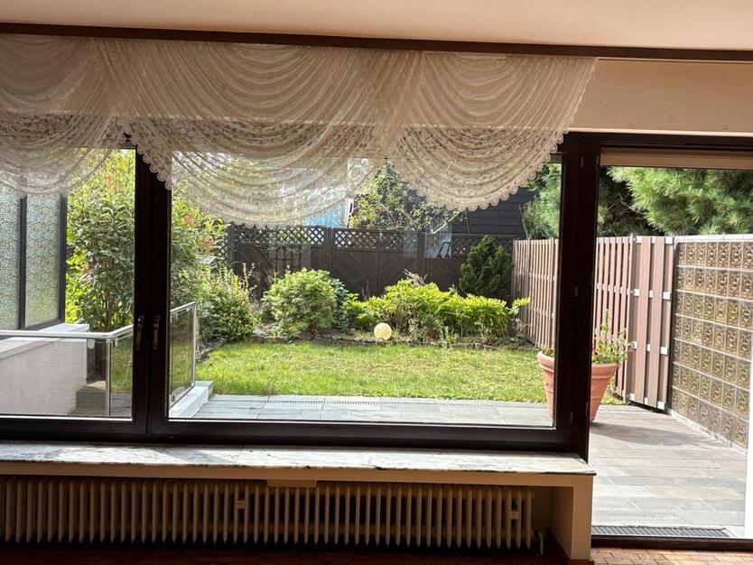 Ohne Makler! Reihenmittelhaus mit Garage in Bochum- Harpen
