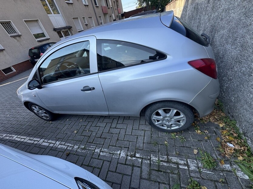 Opel Corsa D 165.000 km 1.050 € Duisburg 47051