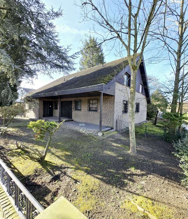 Haus zum Kaufen in Düsseldorf 729.000 € 263 m²