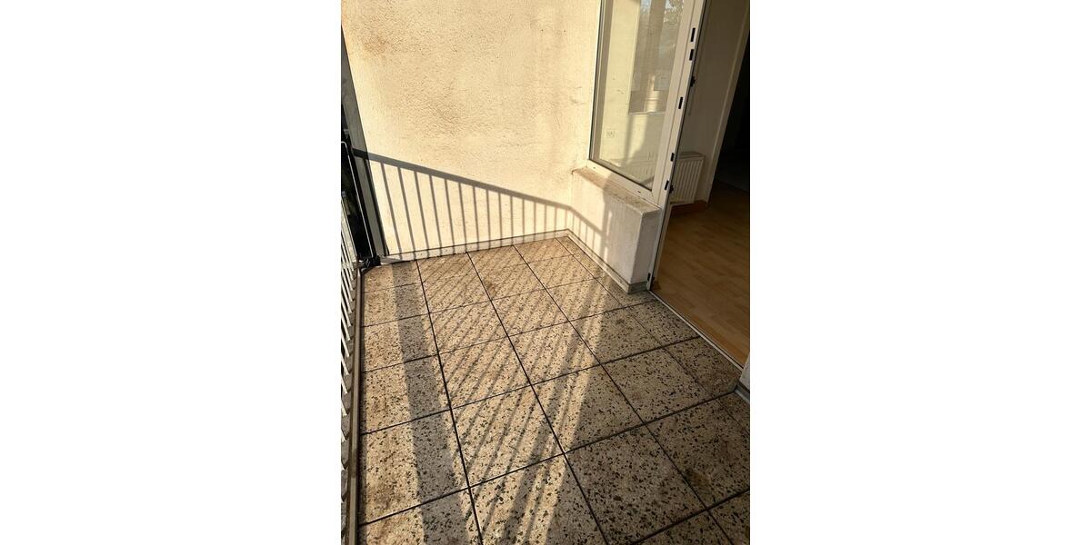 Etagenwohnung Duisburg Mittelmeiderich - 1 Zimmer, 53 m&sup2;, 88.500&euro; | Angebot:24589917