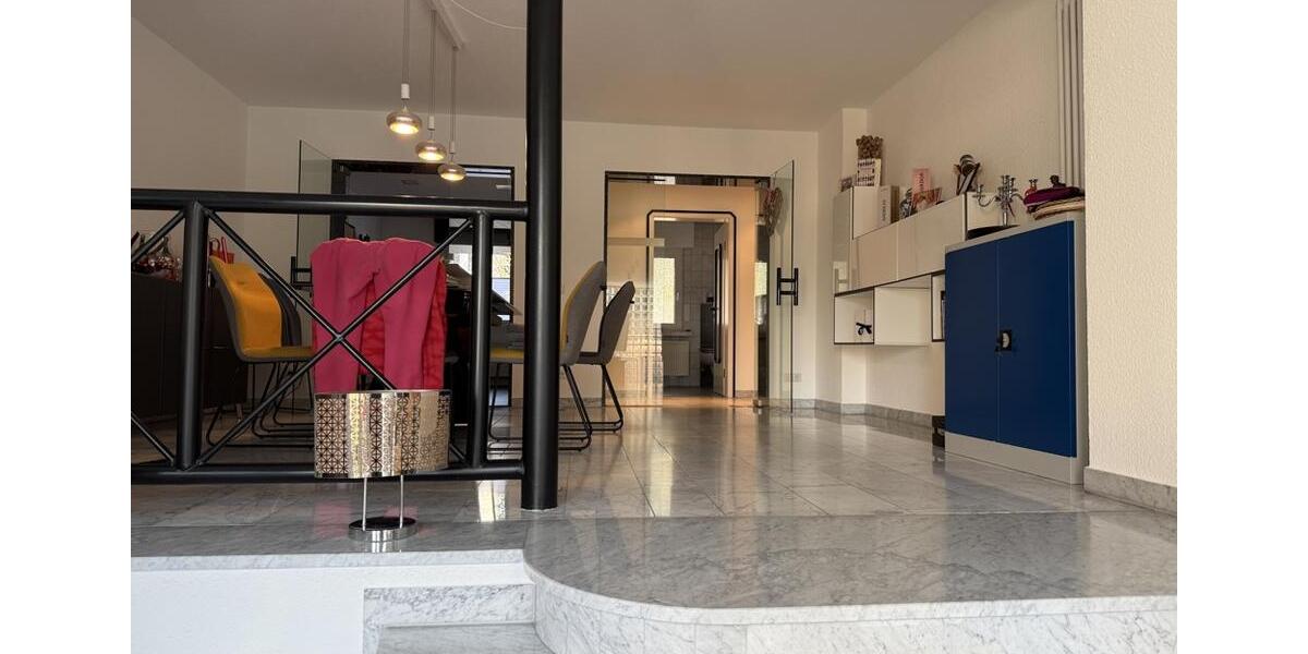 Erdgeschosswohnung mit Kamin, Sauna, Fußbodenheizung und zentraler Lage in Gladbeck | ca. 135 m² 3 zimmer