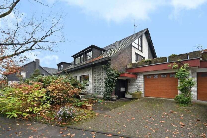 Haus zum Kaufen in Mülheim an der Ruhr 498.000 € 176 m²