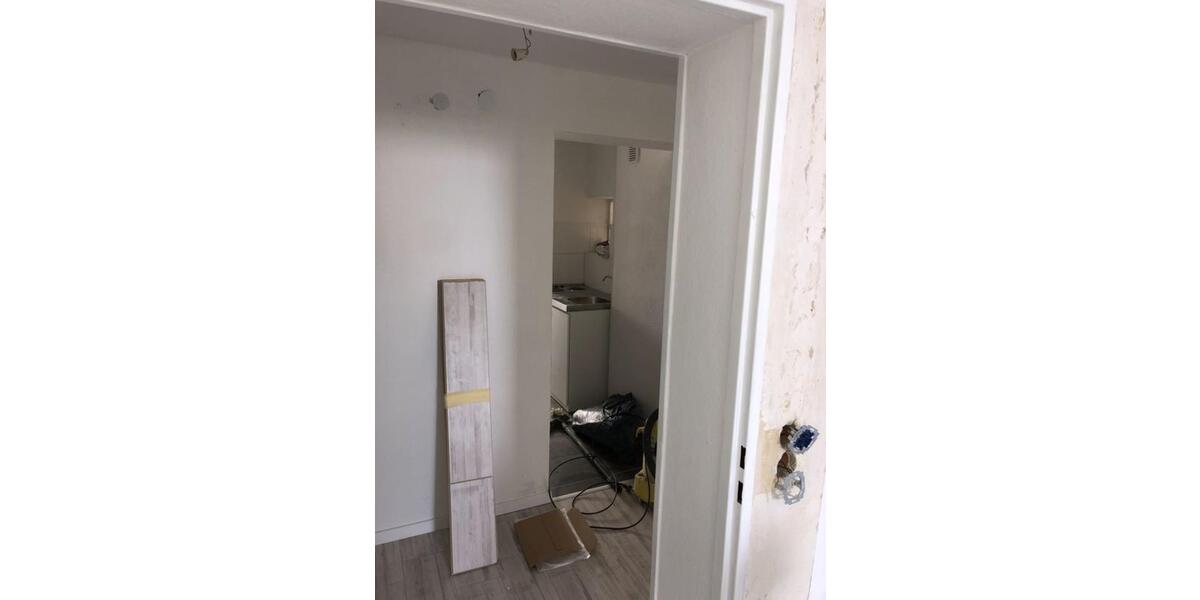 Schönes 2 Zimm. oder auch als Büro direkt am Rhein Ruhrort 2 zimmer