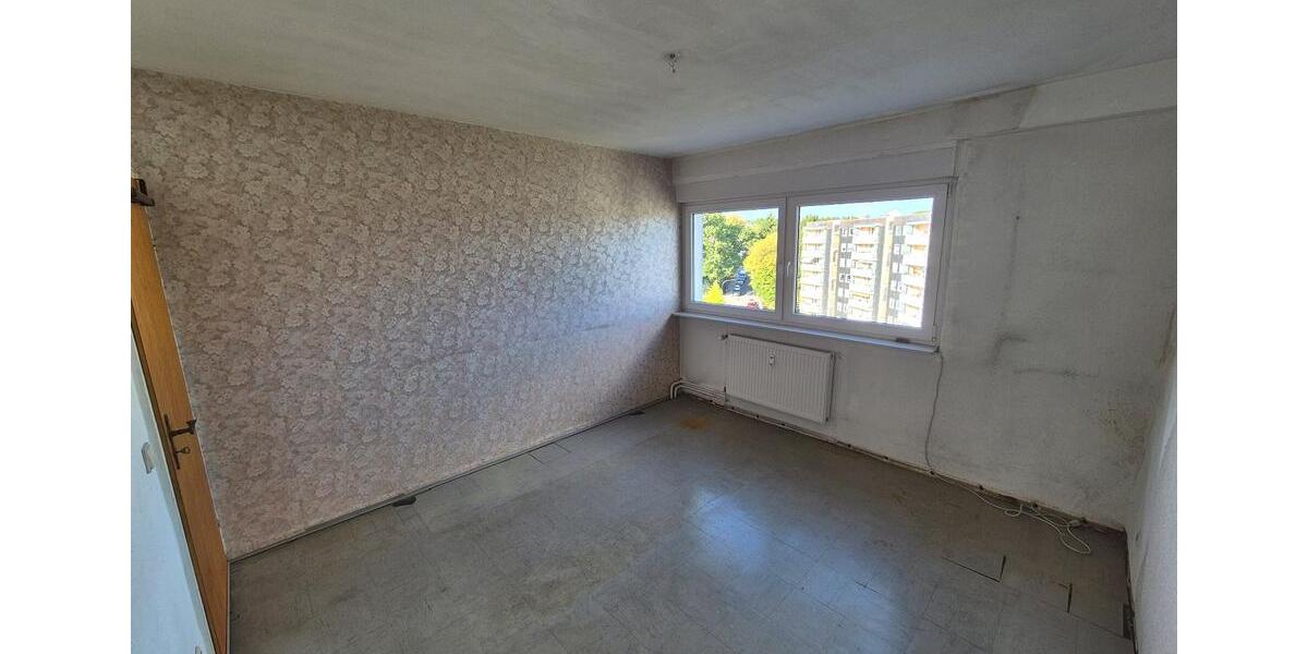 Dachgeschoßwohnung Wuppertal Gemarkung Nächstebreck - 3 Zimmer, 72 m&sup2;, 120.000&euro; | Angebot:27496402