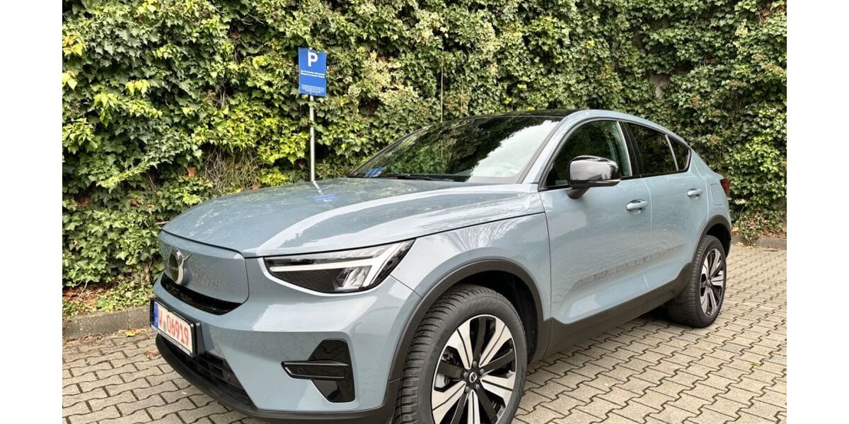 Volvo C40 50.000 km 25.690 &euro; Wuppertal 42281