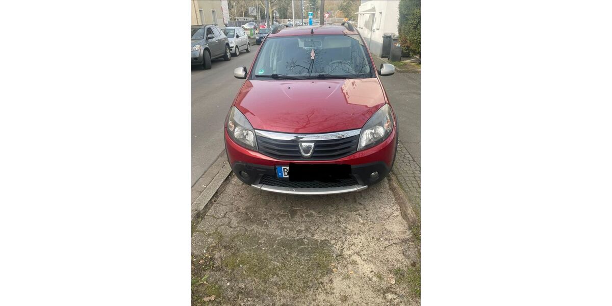 Dacia Sandero 177.372 km 2.900 &euro; Essen 45145