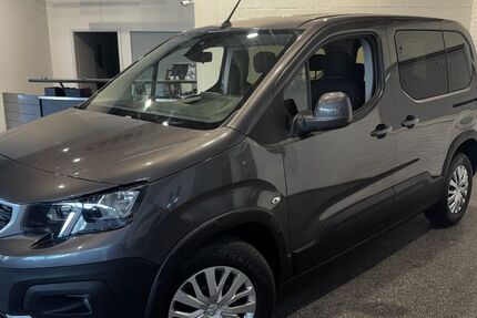 Peugeot Rifter 30.000 km 21.990 &euro; Marl/Recklinghausen 45770