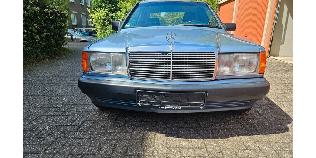 Mercedes-Benz 190 190.138 km 7.550 &euro; Bottrop 46238