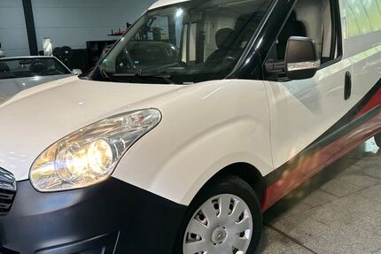Opel Combo 130.400 km 5.890 &euro; Duisburg 47059