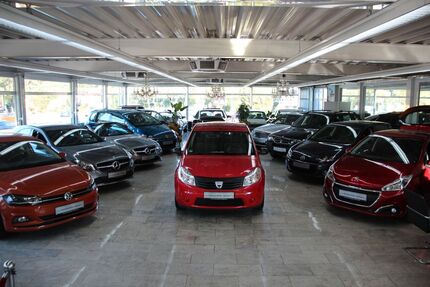 Dacia Sandero 135.000 km 2.990 &euro; Essen 45356