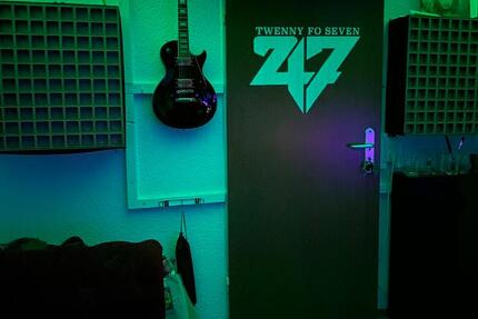 Studioraum zur Vermietung – ruhig, naturnah in Hattingen zimmer