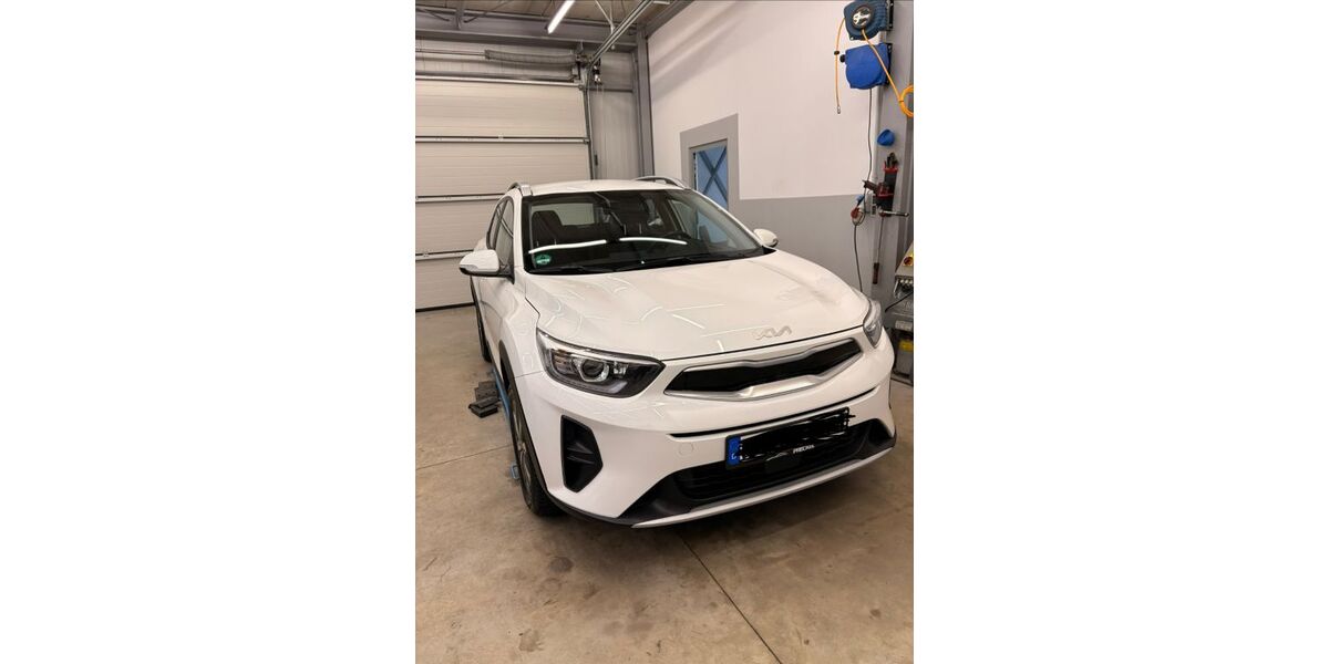 Kia Stonic 37.100 km 16.000 &euro; Moers 47447