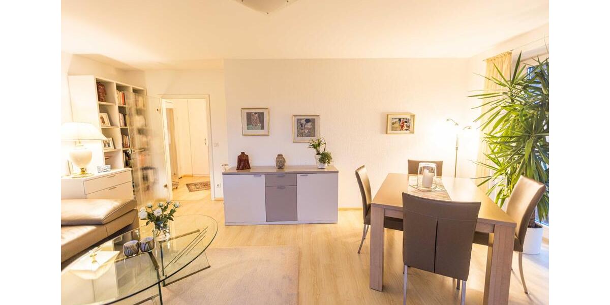 Wohnung in Ratingen-Lintorf: 70 m², 2 Zimmer, 2 Balkone – KücheM 2 zimmer