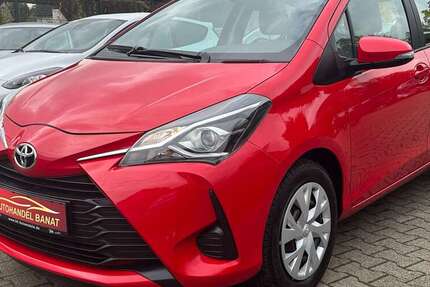 Toyota Yaris 18.819 km 12.999 &euro; Essen 45356