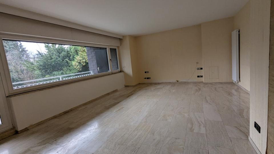 Gehobenes freistehendes EFH Sauna Solar riesen Garten in Drewer 7 zimmer