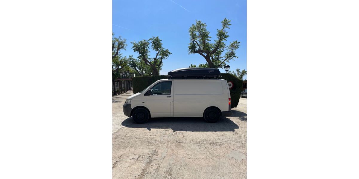 VW T5 Transporter 199.000 km 16.500 &euro; Duisburg 47166