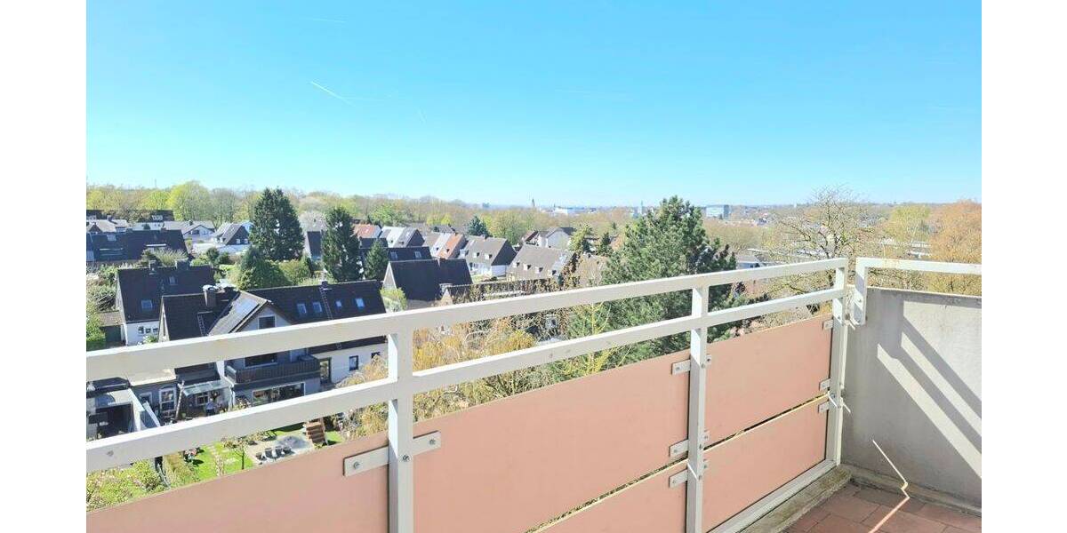 Mit Blick über Recklinghausen! Helle Mietwohnung mit Südbalkon und Einbauküche in Recklinghausen-Ost - Etagenwohnung Recklinghausen Ost | Angebot:26845375