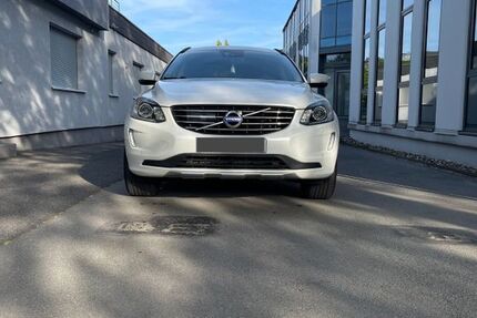 Volvo XC60 176.000 km 14.000 &euro; Wuppertal 42105