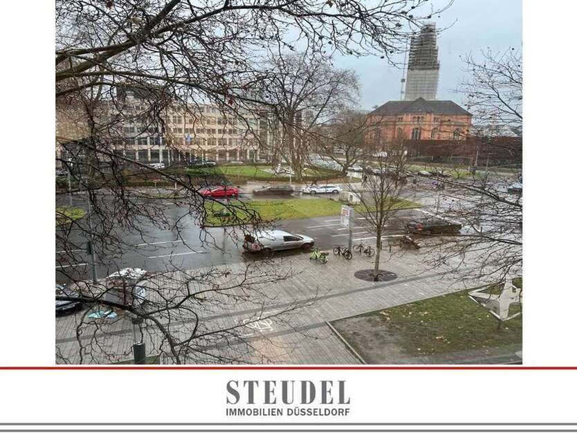 Büro in Düsseldorf 2.250 € 150 m²