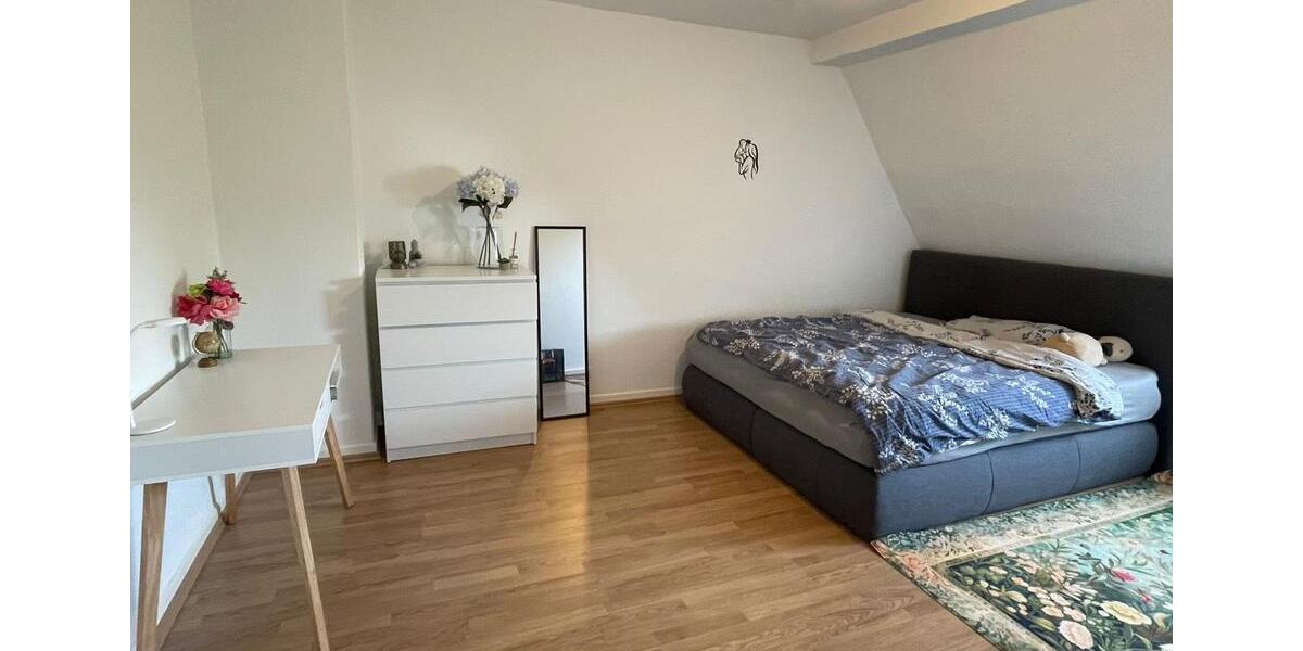 Dachgeschoßwohnung Witten Heven - 2 Zimmer, 63 m&sup2;, 350&euro; | Angebot:26127743