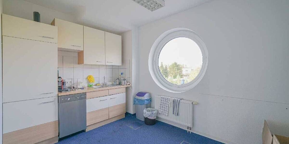 Gewerbeobjekt Ratingen West - 5 Zimmer, 152 m&sup2;, 1.500&euro; | Angebot:25815063