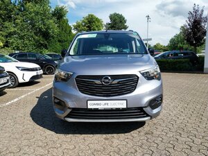 Opel Combo Ultimate AHK HUD NAVI AUTOM. PARKEN WINTERPA 4.500 km 26.740 &euro; HAAN 42781